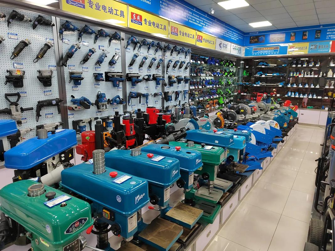 未來萬家五金機電廣西宜州店 全國連鎖，誠信經營，專注氣動與機電